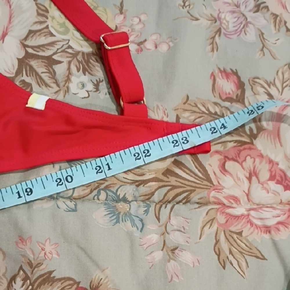 Red Bikini Set - Picture 3 of 3